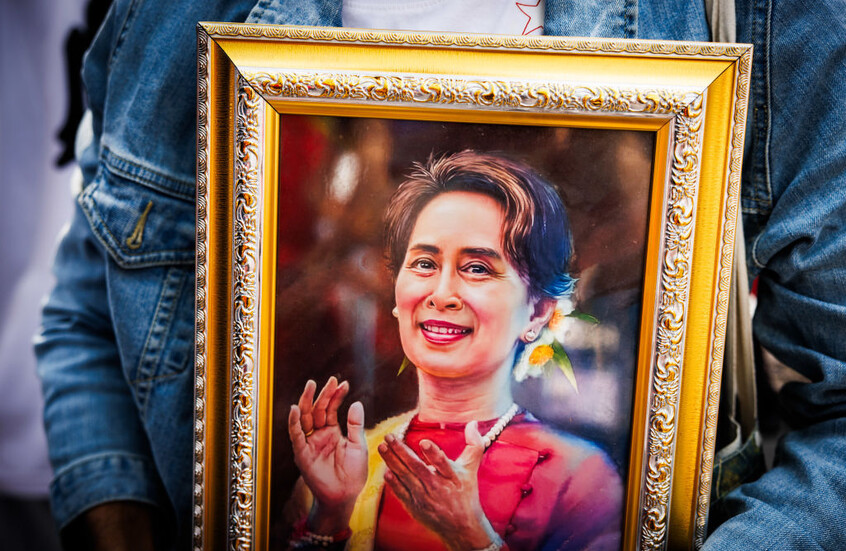 بريطانيا.. وزراء خارجية سابقون يدعون إلى إطلاق سراح الزعيمة المسجونة أونغ سان سو تشي