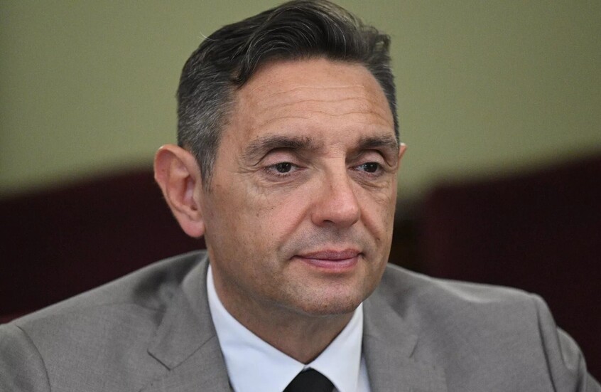 فولين: الغرب تخلى عن الديمقراطية ولم يعد نموذجا يُحتذى به