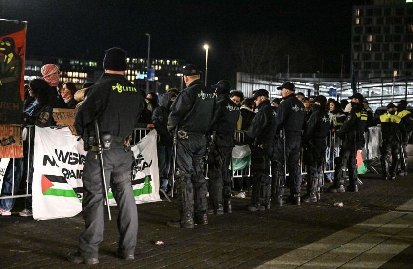 محكمة هولندية تدين خمسة أشخاص بتعنيف مشجعين إسرائيليين في أحداث أمستردام الشهر الماضي