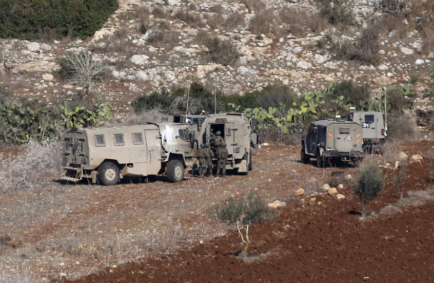 الجيش الإسرائيلي يعلن إجراء تدريبات "لتعزيز الجاهزية في منطقة الحدود الشرقية" (فيديو)