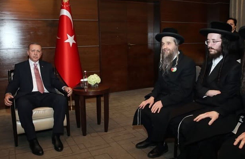 أردوغان يهنئ يهود تركيا بعيد حانوكا
