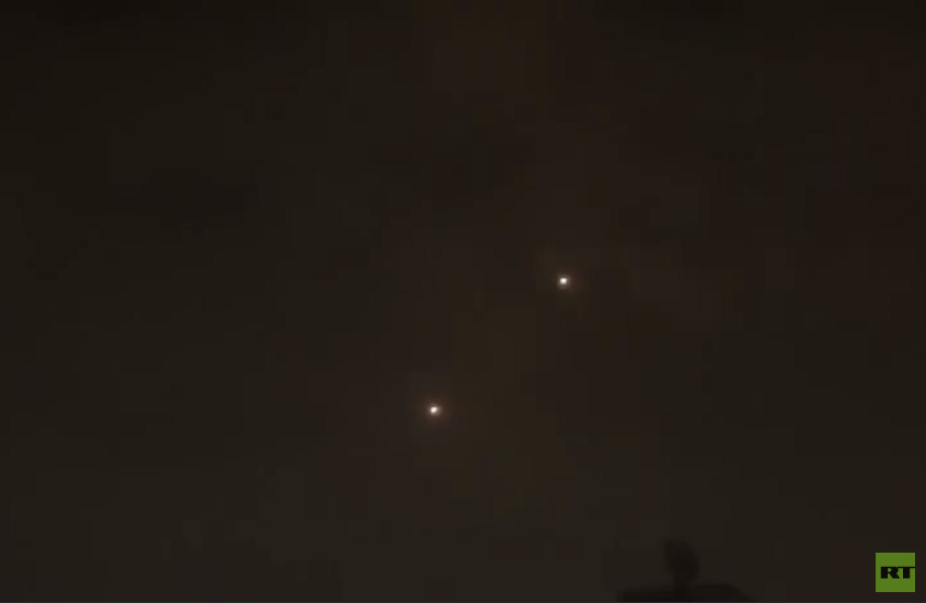 إسرائيل.. إصابات وتعليق العمل في مطار بن غوريون بسبب صاروخ من اليمن