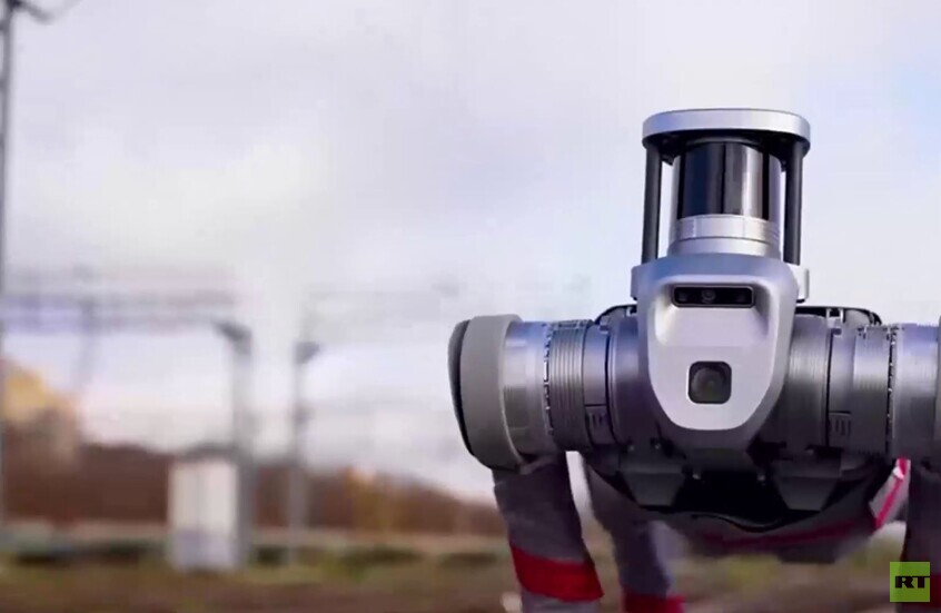 الكلاب الآلية تراقب سلامة النقل على السكك الحديدية