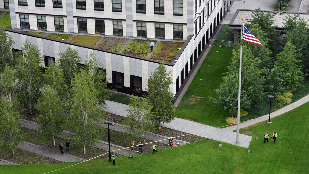 السفارة الأمريكية في كييف تحذر مواطنيها