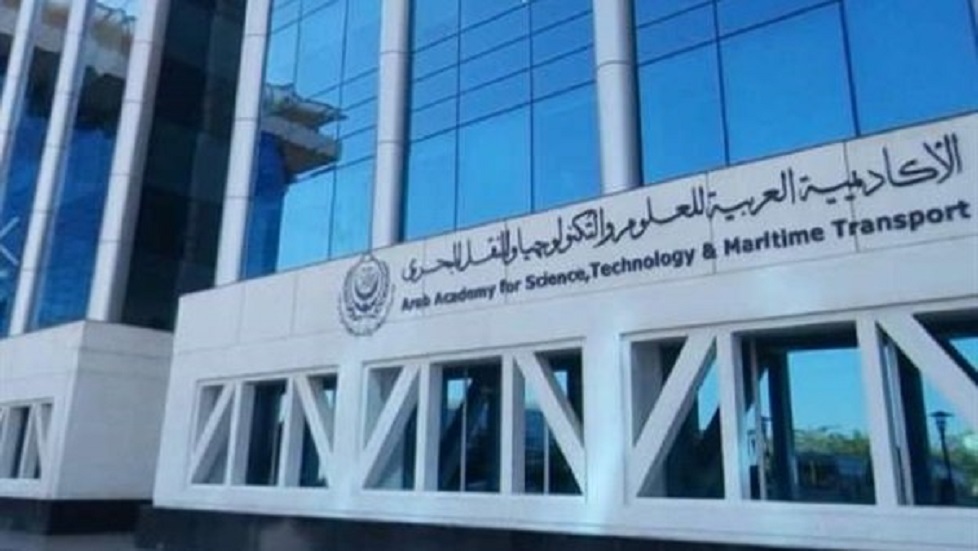 أثار غضبا في مصر.. أكاديمية تابعة للجامعة العربية تعلق على رفع علم المثلية الجنسية بإحدى مؤسساتها
