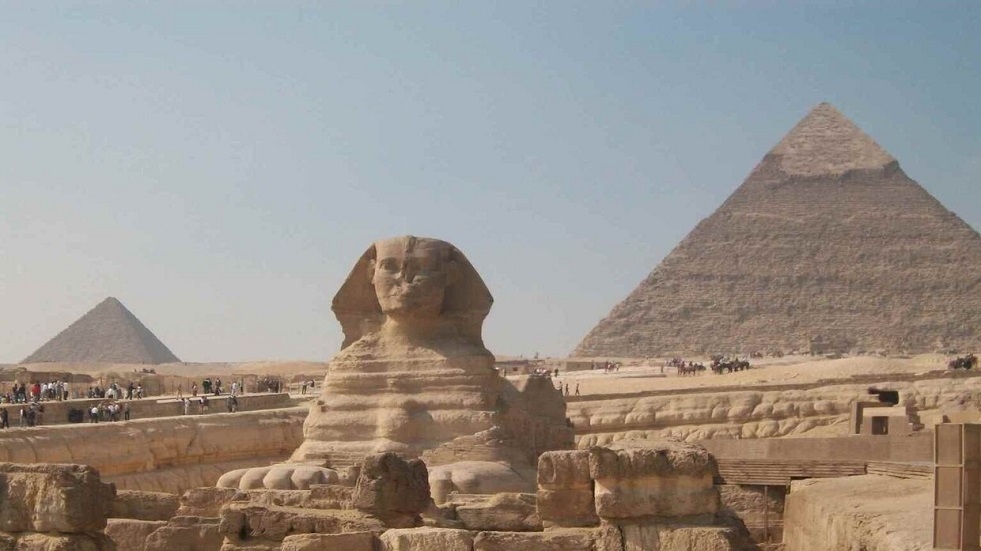مصر.. عالم الآثار زاهي حواس يعلق على زيارة صانع المحتوى الأمريكي الشهير مستر بيست
