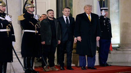 لقاء ماكرون وترامب وزيلينسكي ينتهي سريعا دون نتائج واضحة