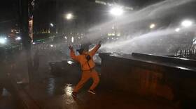 الولايات المتحدة تهدد بفرض عقوبات على جورجيا بسبب قمع الاحتجاجات