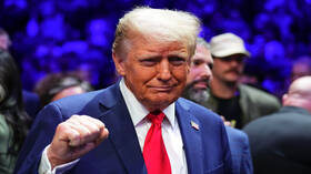 "NBC": فريق ترامب يعد قائمة بالدول التي سيقوم بترحيل المهاجرين من مواطنيها