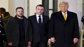 "أكسيوس": ترامب تردد في لقاء زيلينسكي في باريس