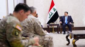 السوداني مستقبلا قائد القيادة المركزية الأمريكية: العراق مستعد لمساعدة السوريين بالمرحلة الانتقالية