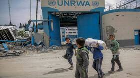 عشرات القتلى والجرحى في قصف إسرائيلي استهدف عناصر تأمين المساعدات برفح