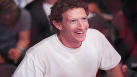 هل يكفّر زوكربيرغ عن ذنبه بحق ترامب؟