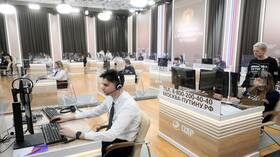 بوتين يتلقى أكثر من نصف مليون سؤال قبل أسبوع من "الخط المباشر"