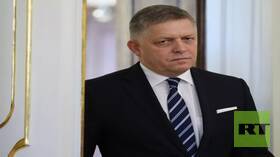 رئيس وزراء سلوفاكيا: الغرب سينهزم في أوكرانيا وقد يتجه لتقسيم البلد