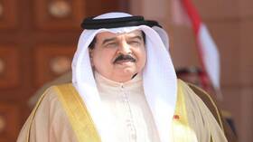 ملك البحرين يبعث رسالة هامة لقائد إدارة العمليات العسكرية في سوريا