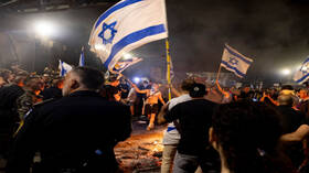 تظاهرات في تل أبيب مطالبة بصفقة للإفراج عن الأسرى