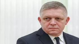 فيتسو: بوتين أكد استعداد روسيا لمواصلة إمداد الغرب بالغاز وزيارتي لموسكو رد على تصريحات زيلينسكي