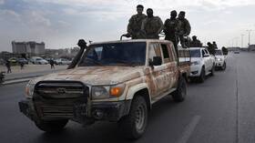 إدارة العمليات العسكرية السورية تعلن محاصرة مجموعة من حزب الله اللبناني في مدينة تلكلخ