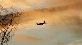 نجاة ركاب طائرة كندية بأعجوبة رغم اشتعال النيران فيها (فيديو+صور)