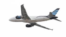 القصة الكاملة.. هذه حقيقة سقوط طائرة ليبية في مطار طرابلس الدولي