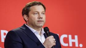 زعيم الاشتراكيين في ألمانيا ينتقد "تدخل" ماسك في المعركة الانتخابية