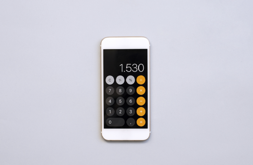 سجل سري في الآلة الحاسبة قد يحرج مستخدمي "آيفون"