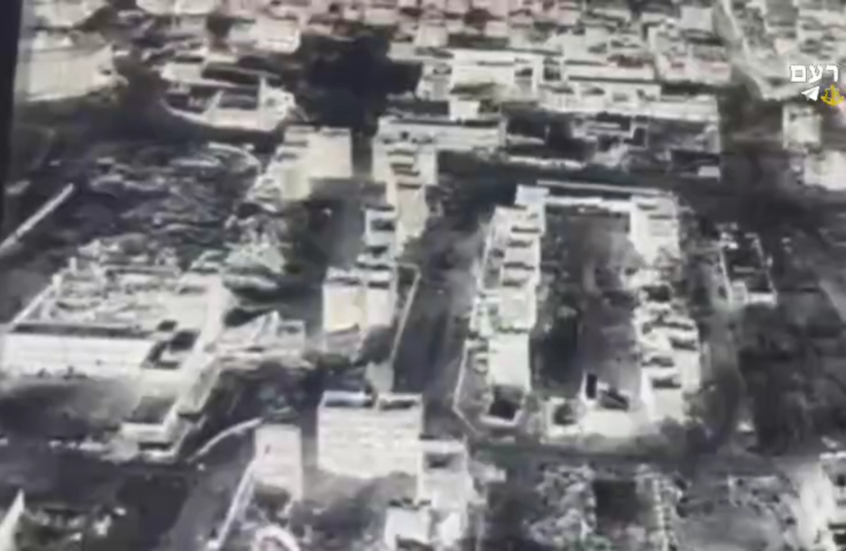 الجيش الإسرائيلي ينسف مربعا سكنيا في منطقة الشيخ زايد شمالي قطاع غزة