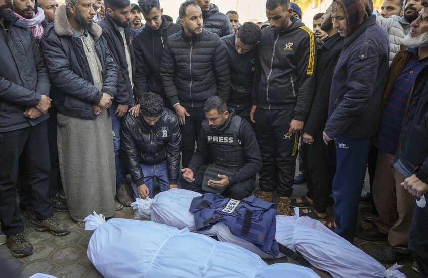 قتلى وجرحى بقصف إسرائيلي على غزة