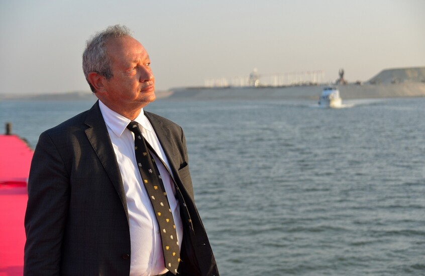 نجيب ساويرس يستعد لبيع حصته من أسهم شركة إماراتية مدرجة بالبورصة المصرية