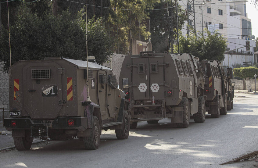 القوات الإسرائيلية تشن حملة دهم واعتقالات في مدينة جنين (فيديو)