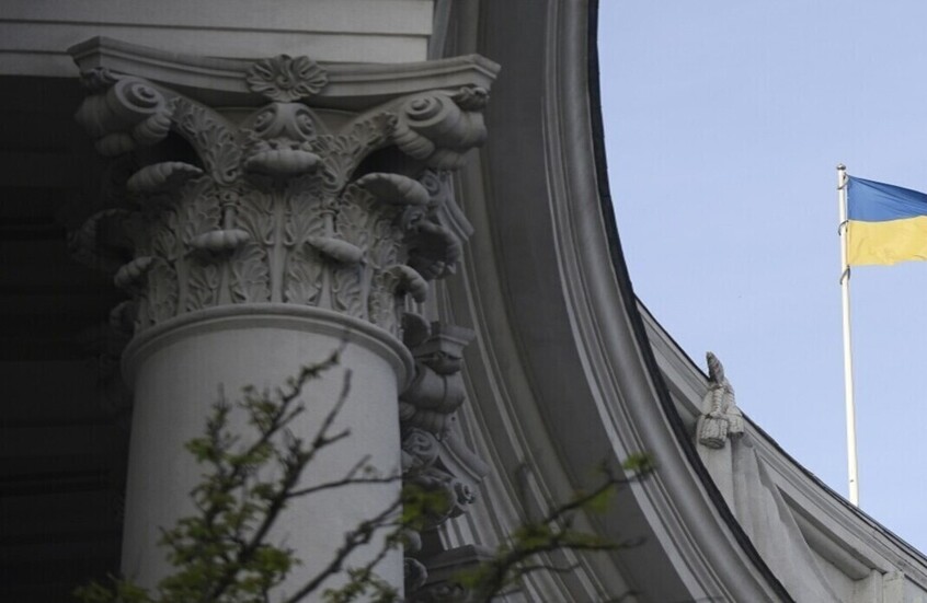 سياسي أمريكي يرجح تقسيم الأراضي الأوكرانية