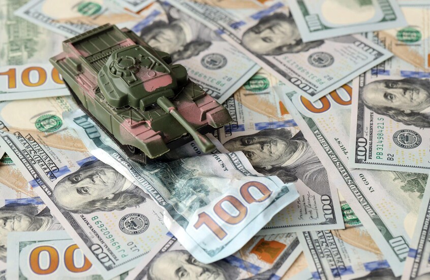 بايدن: استثماراتنا في الصناعات العسكرية بلغت حجما قياسيا يقدر بـ 1.3 تريليون دولار