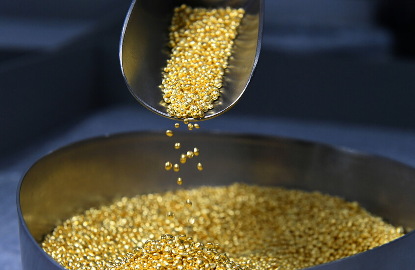 ارتفاع أسعار الذهب وسط مخاوف من اضطراب التجارة العالمية