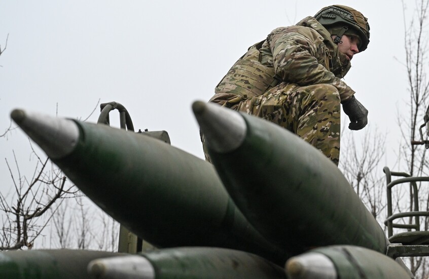 الدفاع الروسية: ضربنا البنية التحتية الأوكرانية ردا على قصفهم أراضينا