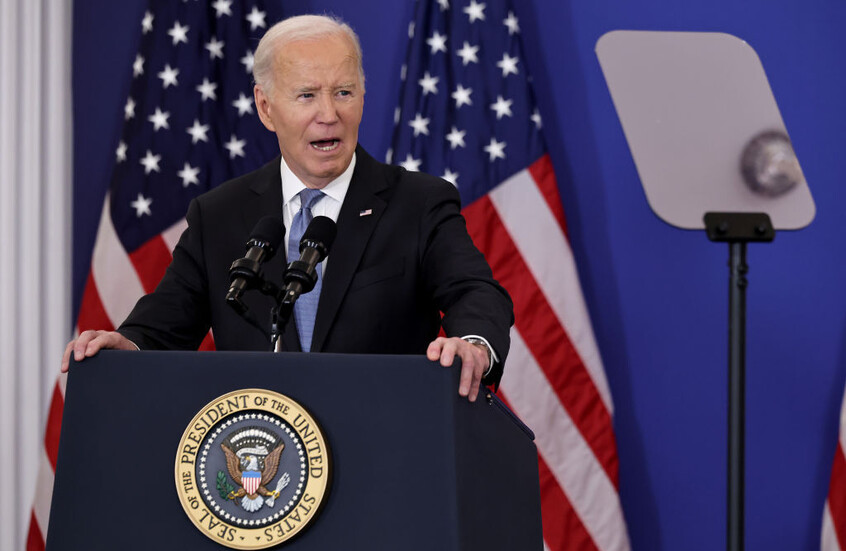 بايدن ينتقد طريقة تعامل الولايات الجمهورية مع اقتصادها