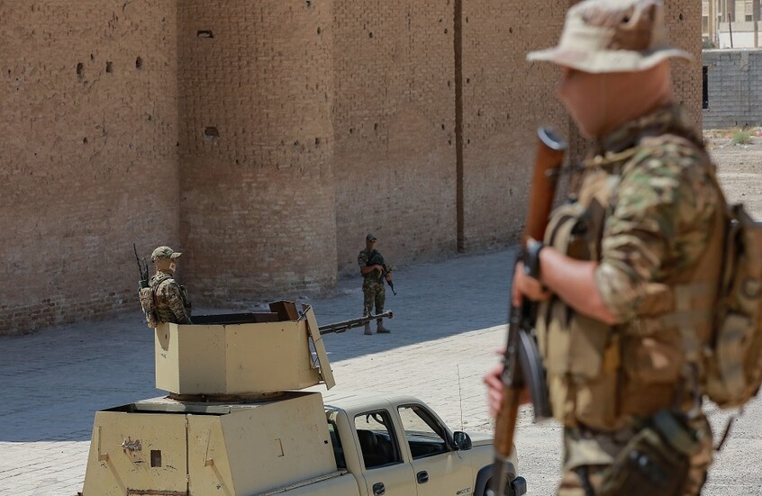 مفاوضات عراقية ساخنة لحل الفصائل المسلحة استعدادا لعهد ترامب