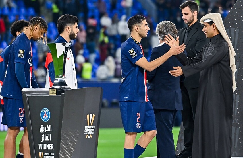 استبعاد أشرف حكيمي من تشكيلة باريس سان جيرمان أمام لانس