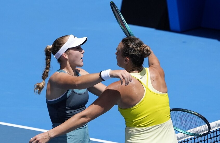 الروسية ميرا أندرييفا تودع أستراليا (فيديو)