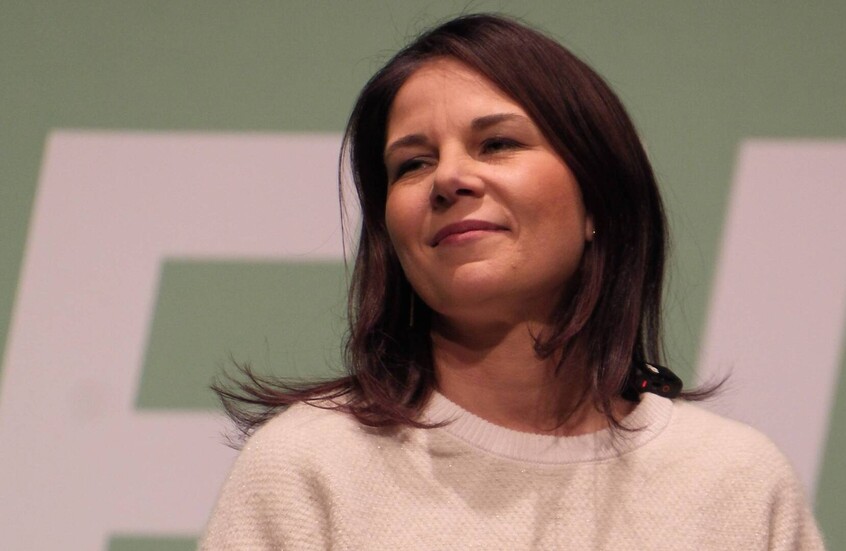 بيربوك ترحب باتفاق وقف إطلاق النار في غزة