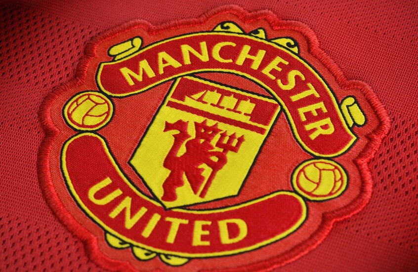 لاعب عربي على رادار مانشستر يونايتد