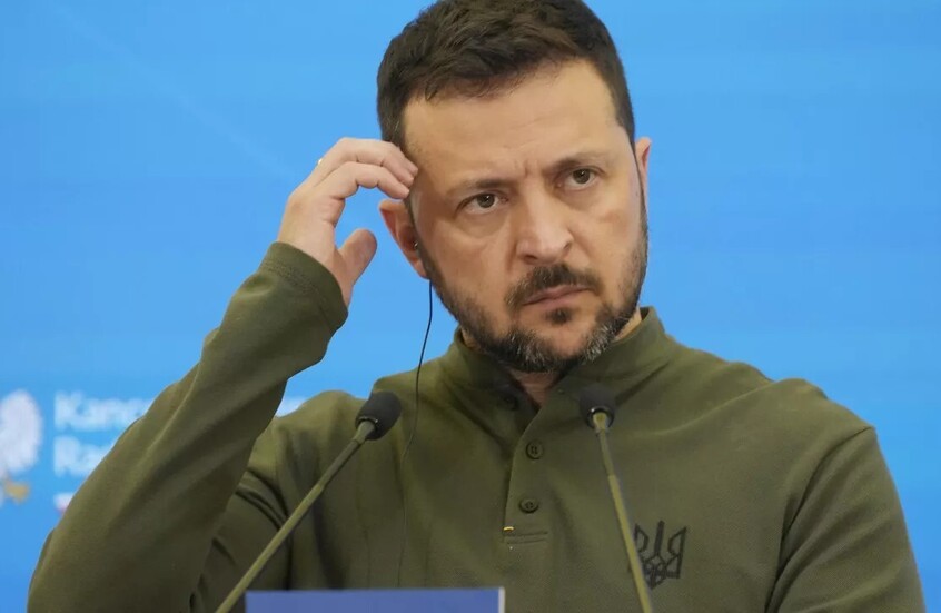 زيلينسكي: لن نوافق على تقليص الجيش الأوكراني إذا طُلب منا ذلك في إطار التسوية