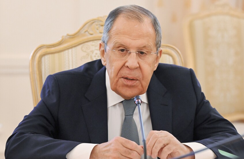 لافروف يجري مباحثات مع نظيره القرغيزي في موسكو