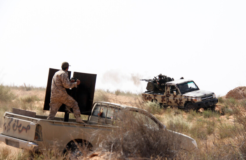 طرابلس: اشتباكات مسلحة بمنطقة السياحية