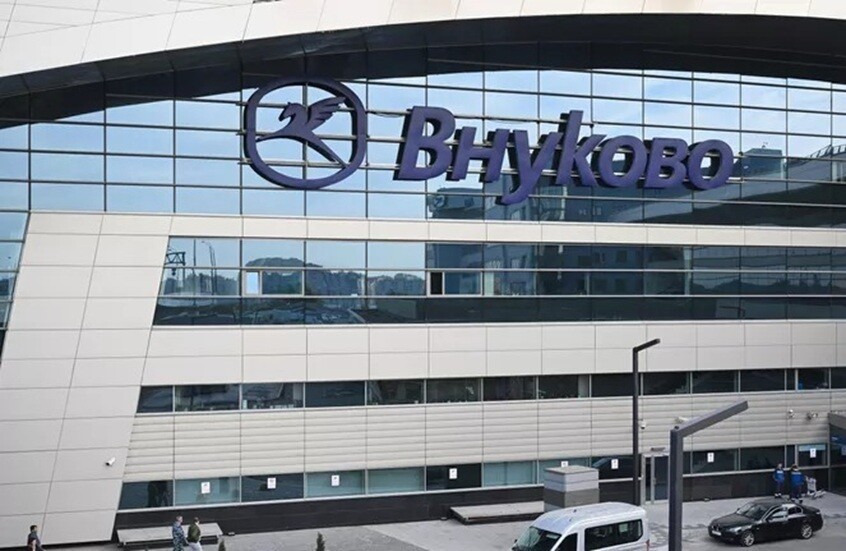 رفع القيود عن مطارات "فنوكوفو" و"دوموديدوفو" و"جوكوفسكي" عقب هجوم أوكراني في سماء موسكو