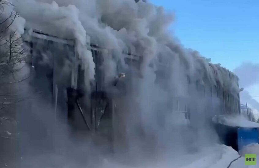 إخماد حريق مستودع للبريد شمال روسيا