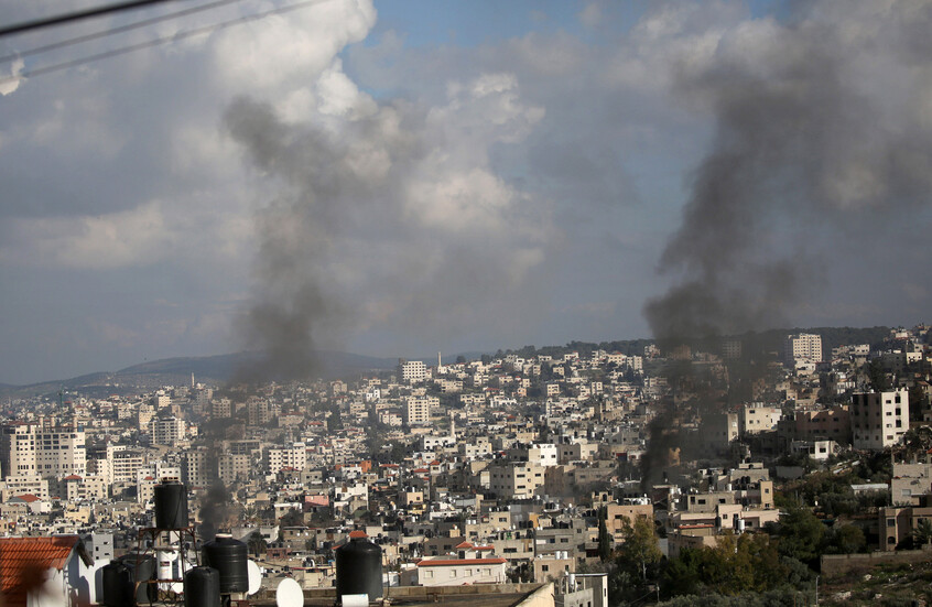 لليوم الخامس.. الجيش الإسرائيلي يواصل عمليته العسكرية في جنين (فيديو)