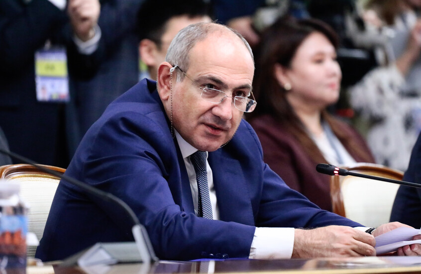 باشينيان: أرمينيا تشتري أسلحة للدفاع عن نفسها فقط