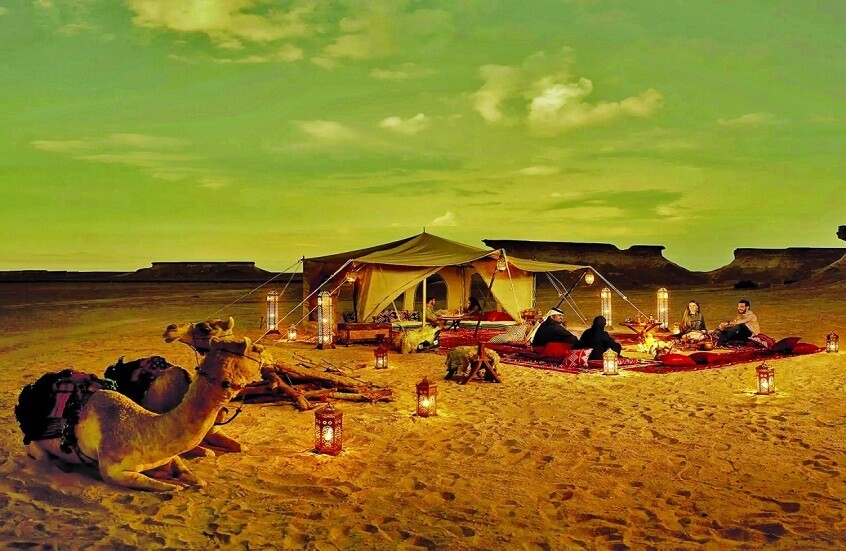 شيخة قطرية تنتقد "موسم سيلين" السياحي في بلادها