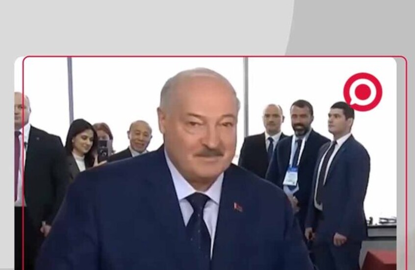 الرئيس البيلاروسي ألكسندر لوكاشينكو يدلي بصوته في الانتخابات الرئاسية بالبلاد